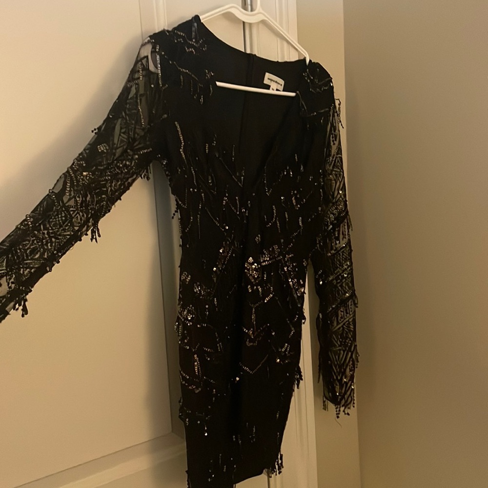 Nia sequence dress from superdown!